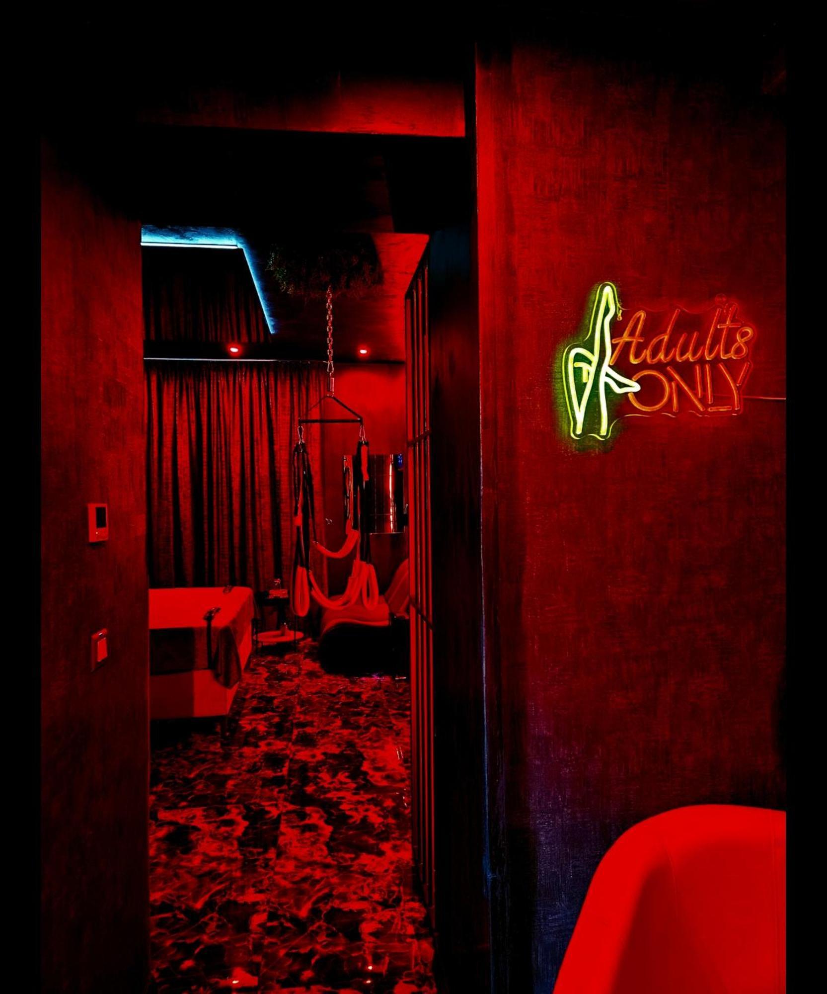 Love Room Bucareste Exterior foto