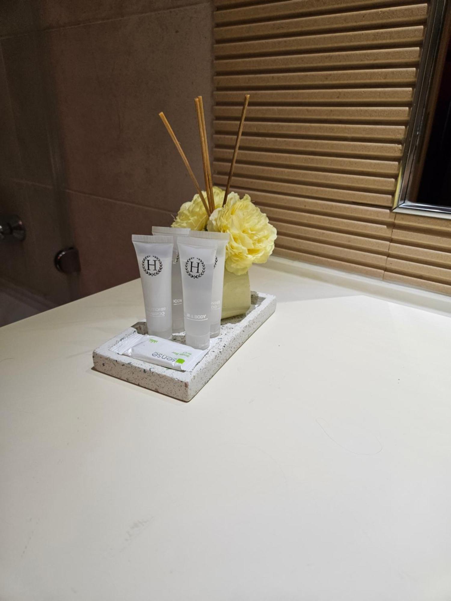 Love Room Bucareste Exterior foto